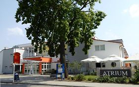 Atrium Gästezimmer und Restaurant - Hohenau an der March